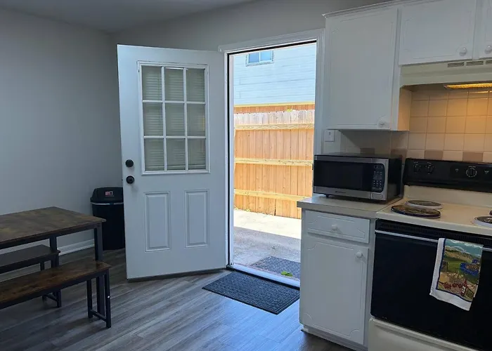3br Townhouse/fort Cavazos/corporate/travel Nurse * Killeen