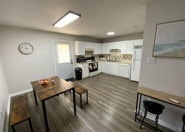 3br Townhouse/fort Cavazos/corporate/travel Nurse Holiday home *
